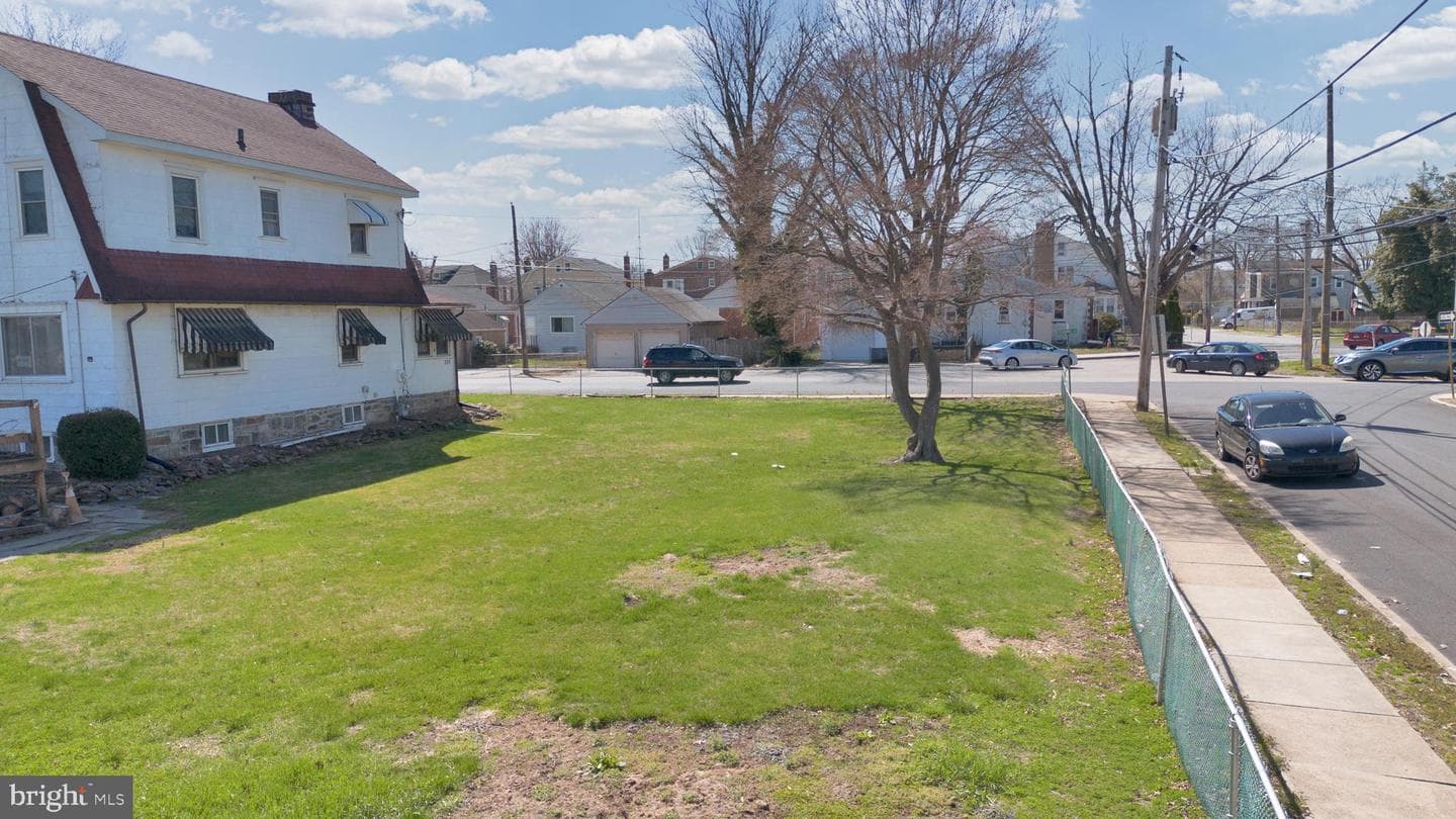 205 Primos Avenue photo 24