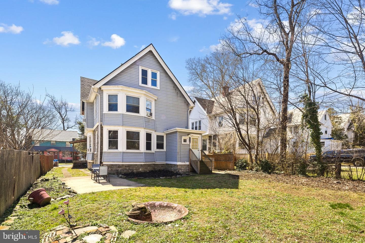 81 Price Avenue photo 27