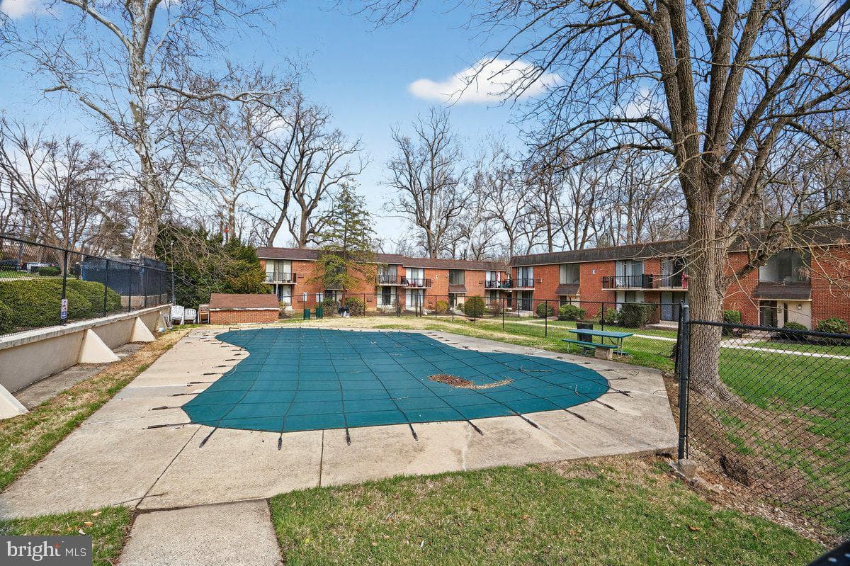 100 E Glenolden Avenue #o-1 photo 22