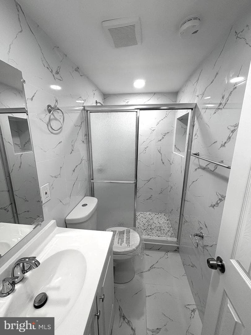 1335 Green Street photo 15