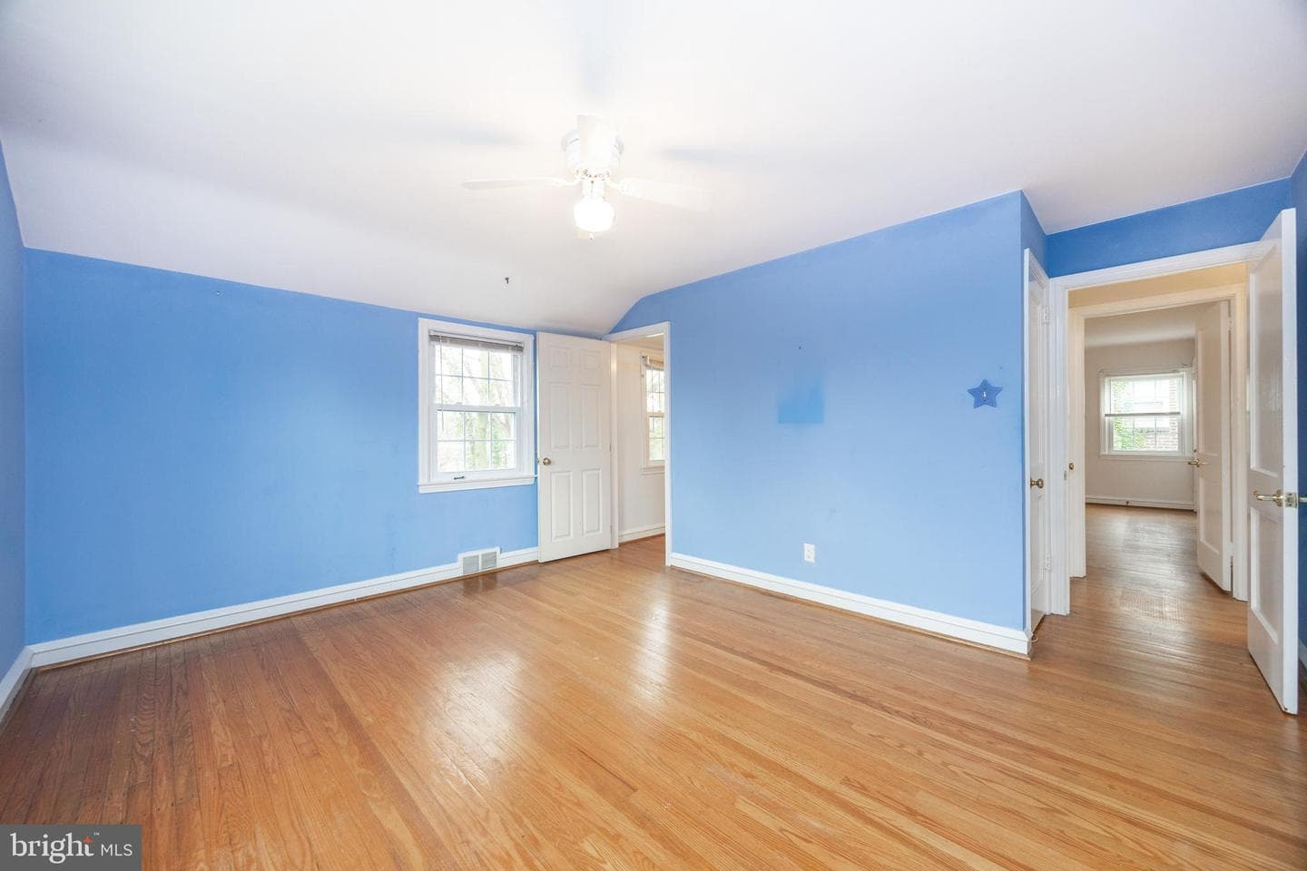 8 Pilgrim Lane photo 17