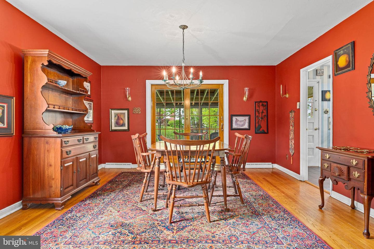 100 Wooded Lane photo 10