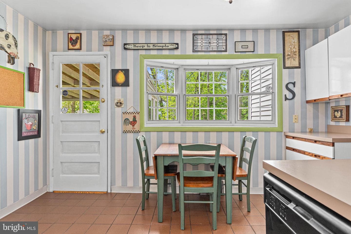 100 Wooded Lane photo 13