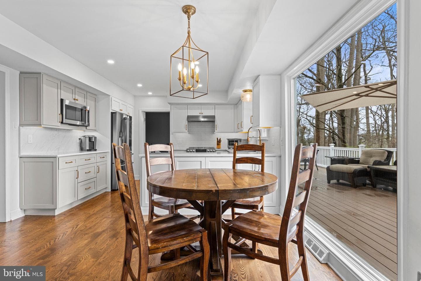 8 Harrow Circle photo 15
