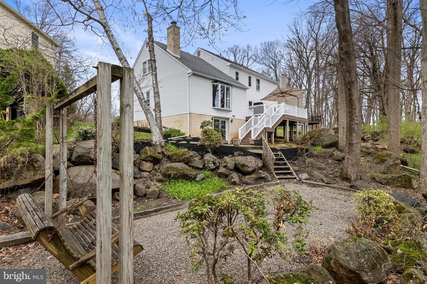 8 Harrow Circle photo 41