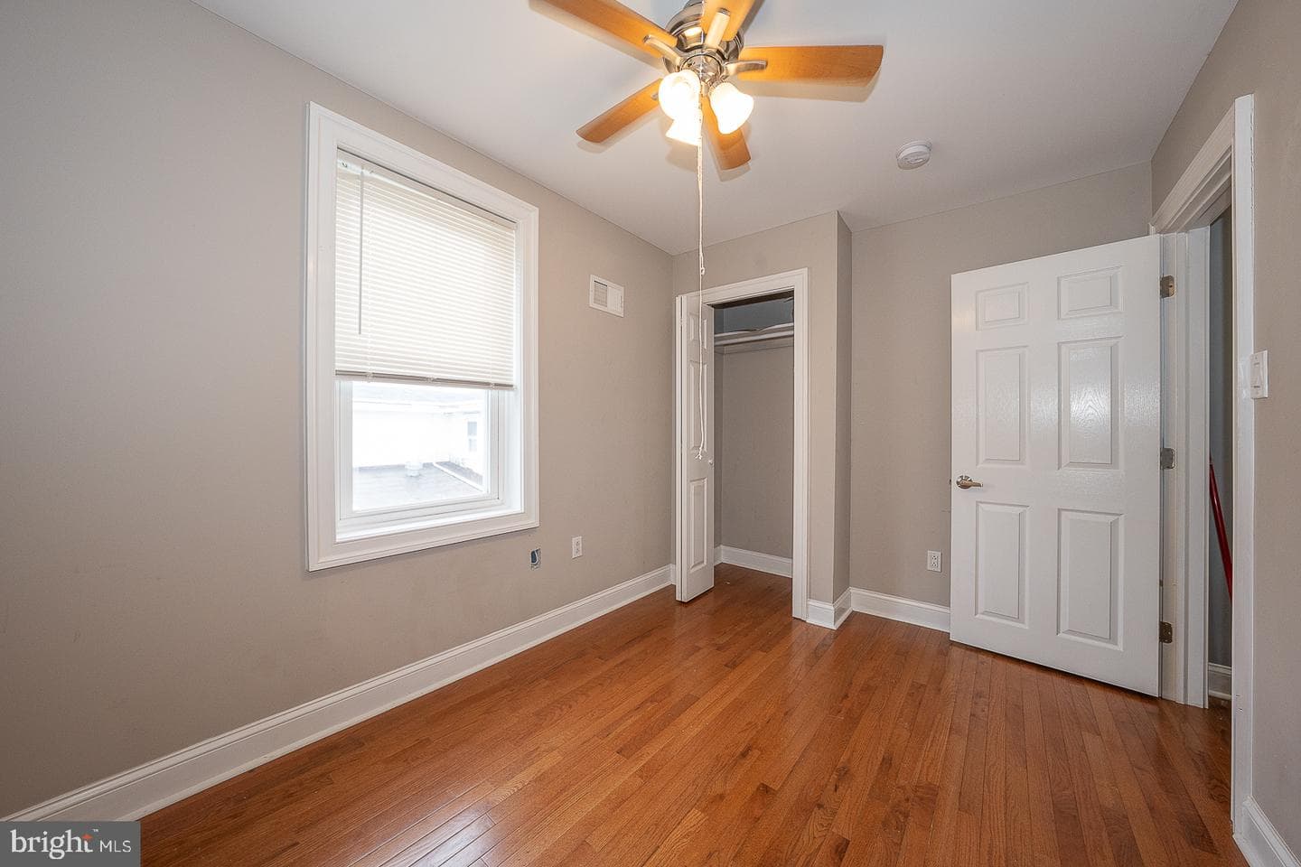 216 Ridley Avenue photo 17