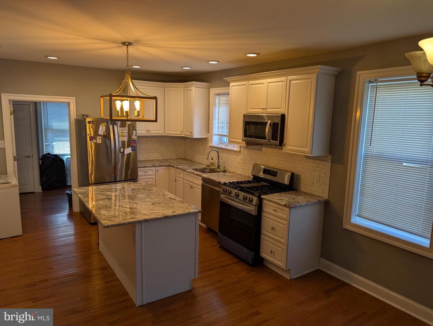 216 Ridley Avenue photo 6