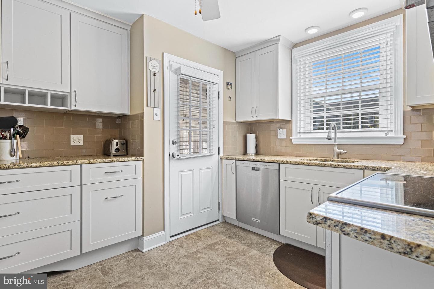 5040 Smithfield Road photo 10