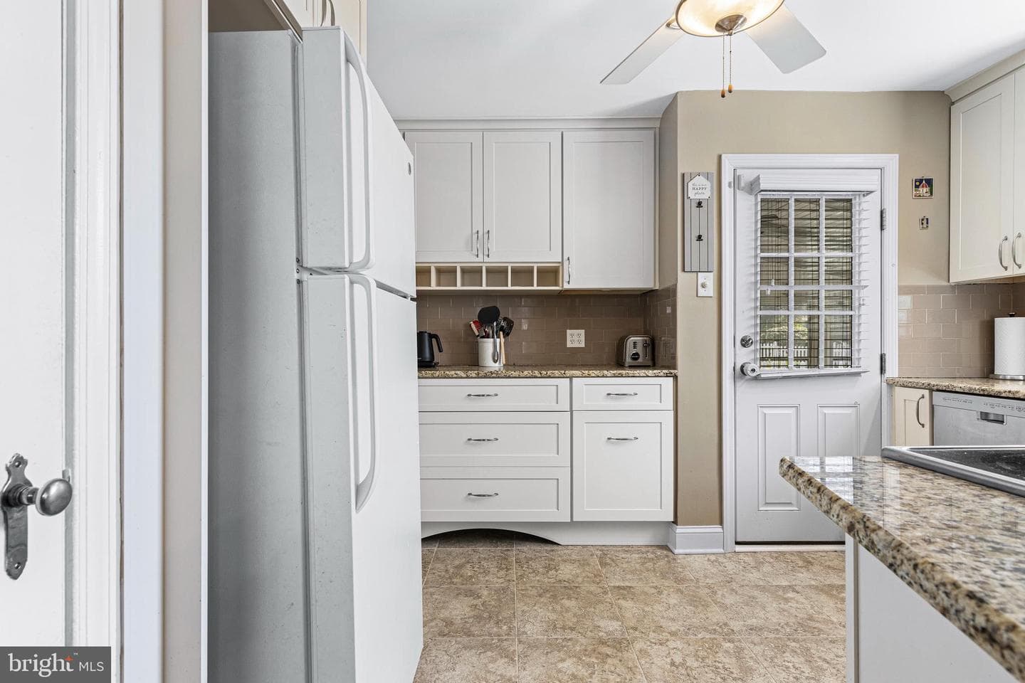 5040 Smithfield Road photo 11