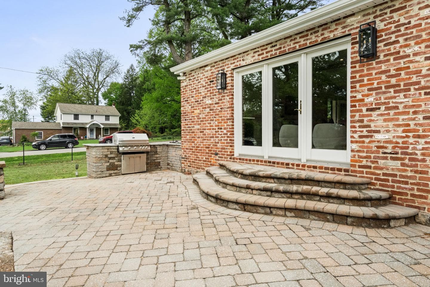 33 W Ardmore Avenue photo 109