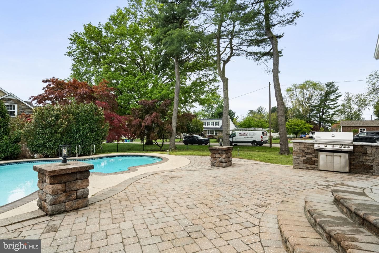 33 W Ardmore Avenue photo 113