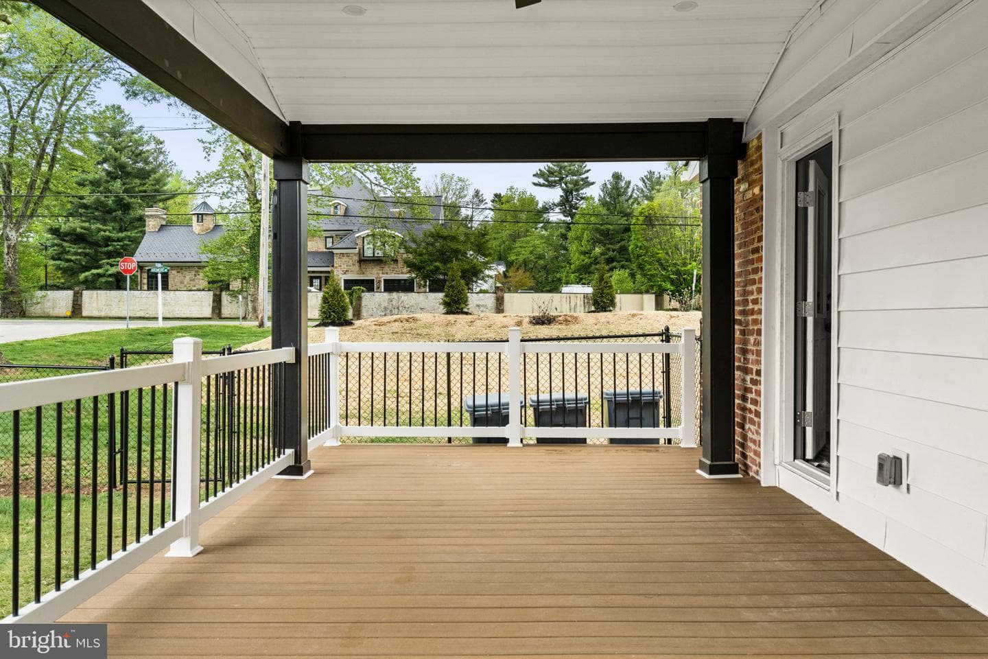 33 W Ardmore Avenue photo 55