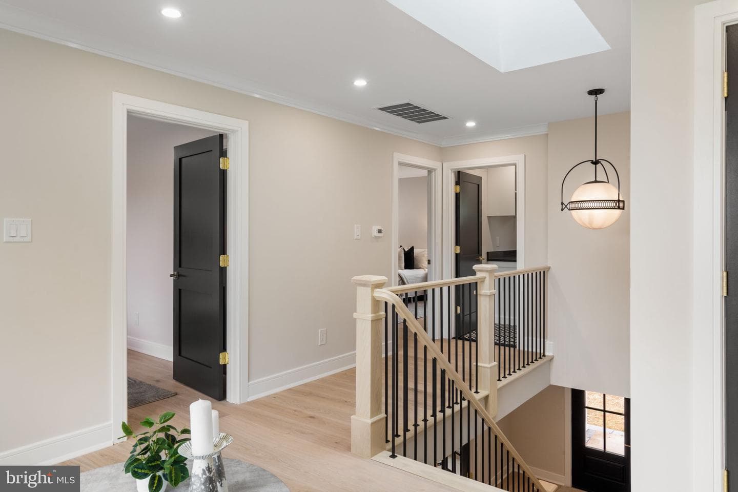 33 W Ardmore Avenue photo 61