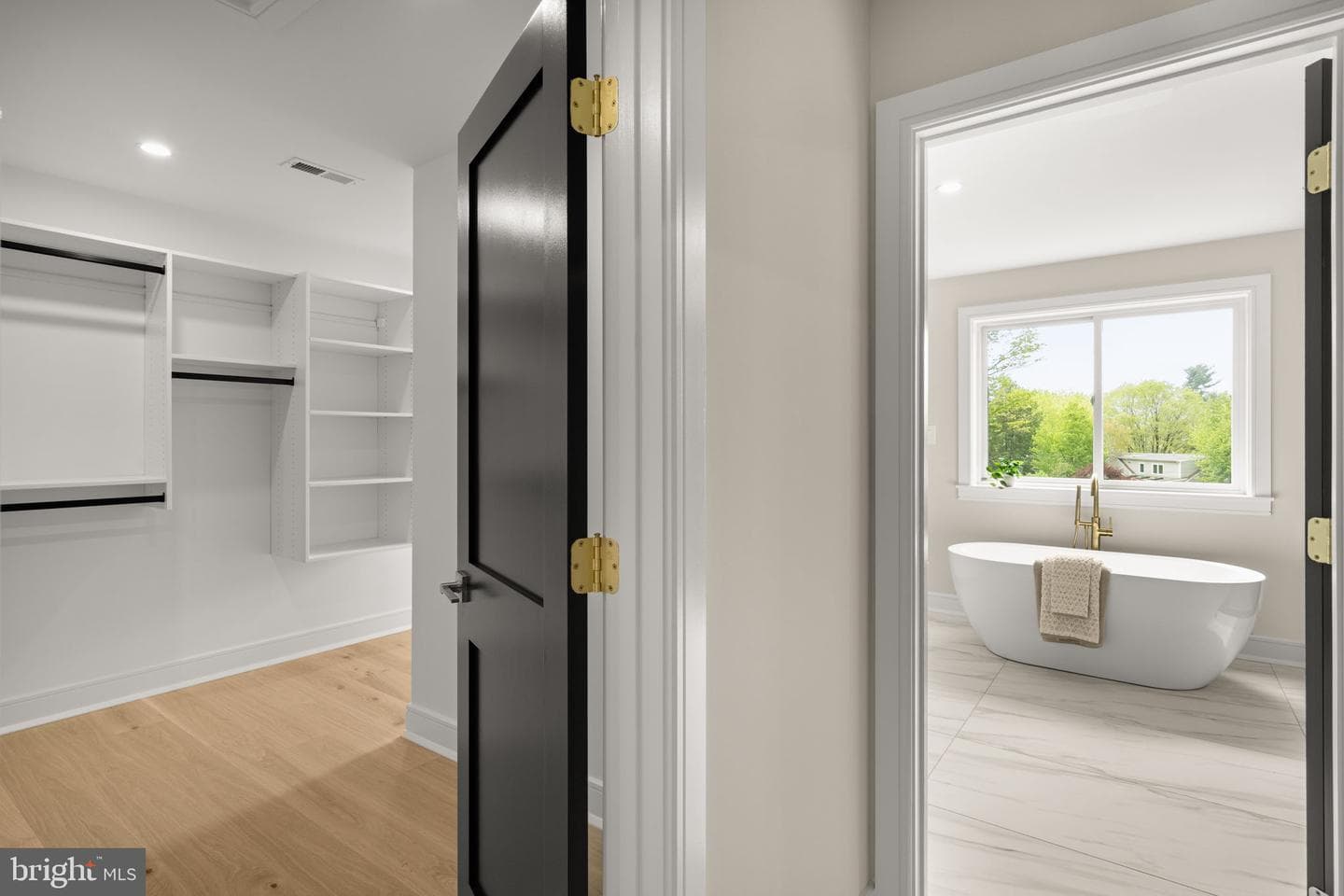 33 W Ardmore Avenue photo 88