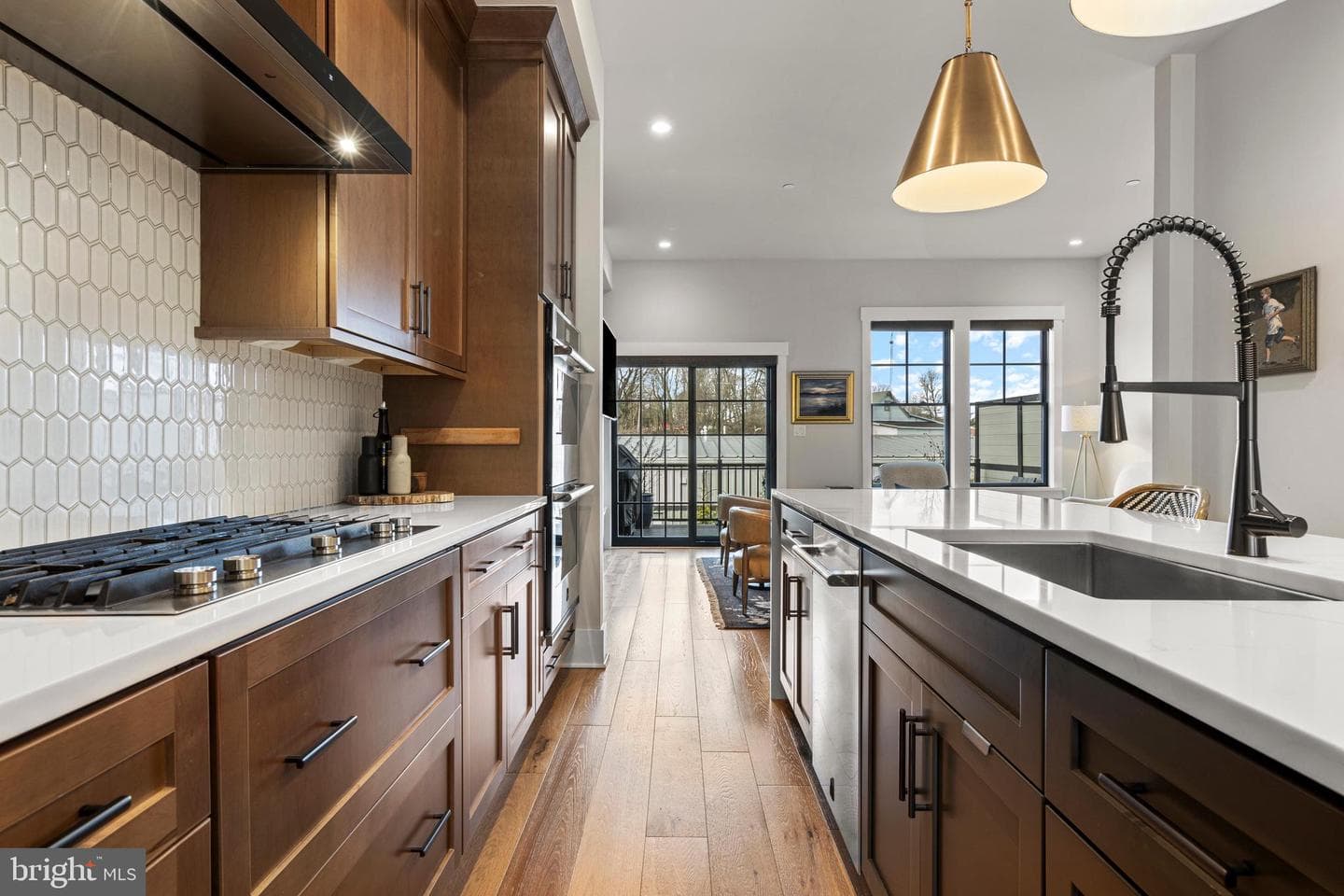 206 N Aberdeen Avenue #c photo 2