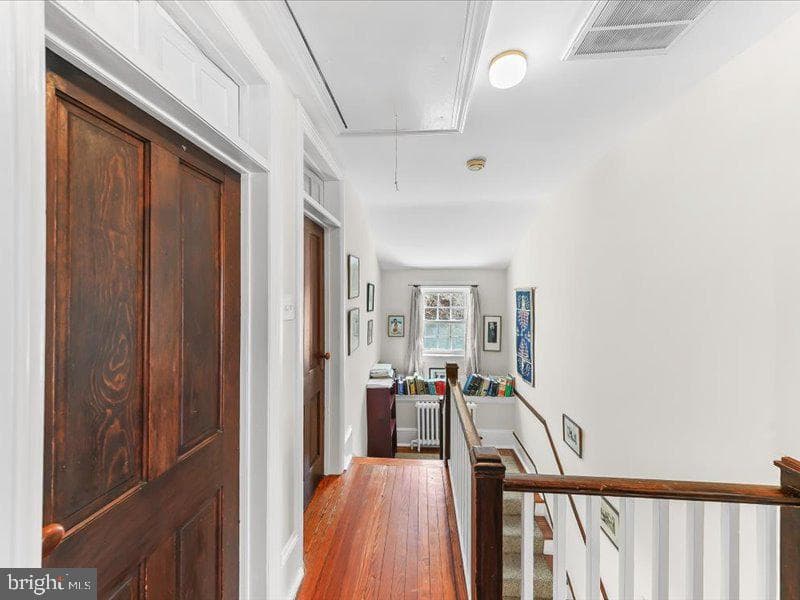 300 Harvard Avenue photo 17