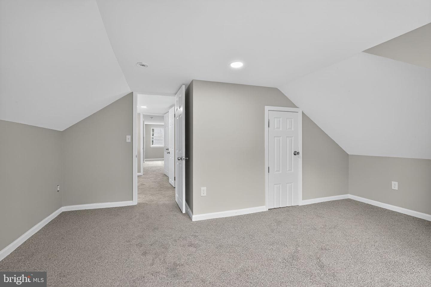 1021 Beeson Avenue photo 13