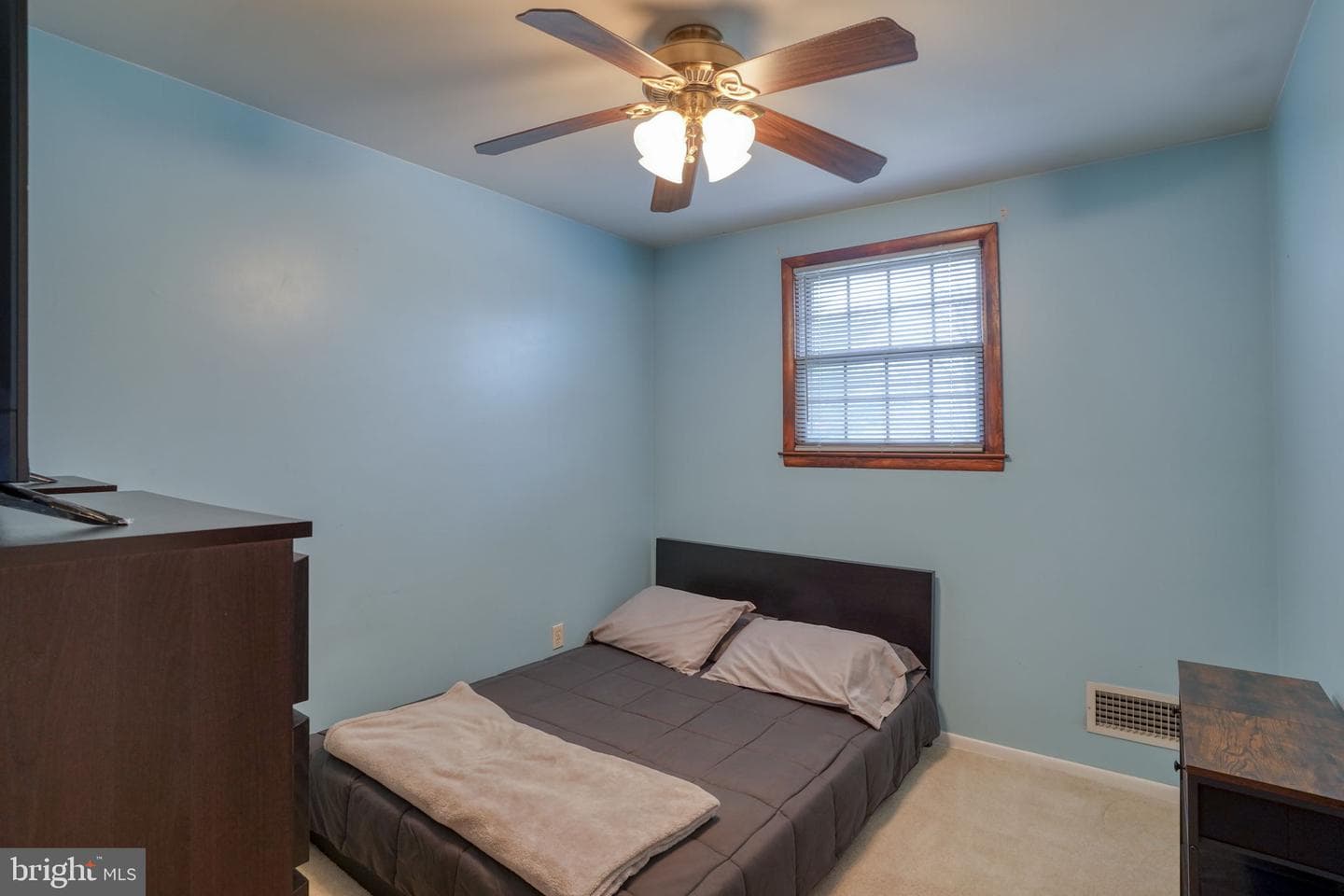3850 Naamans Creek Road photo 30