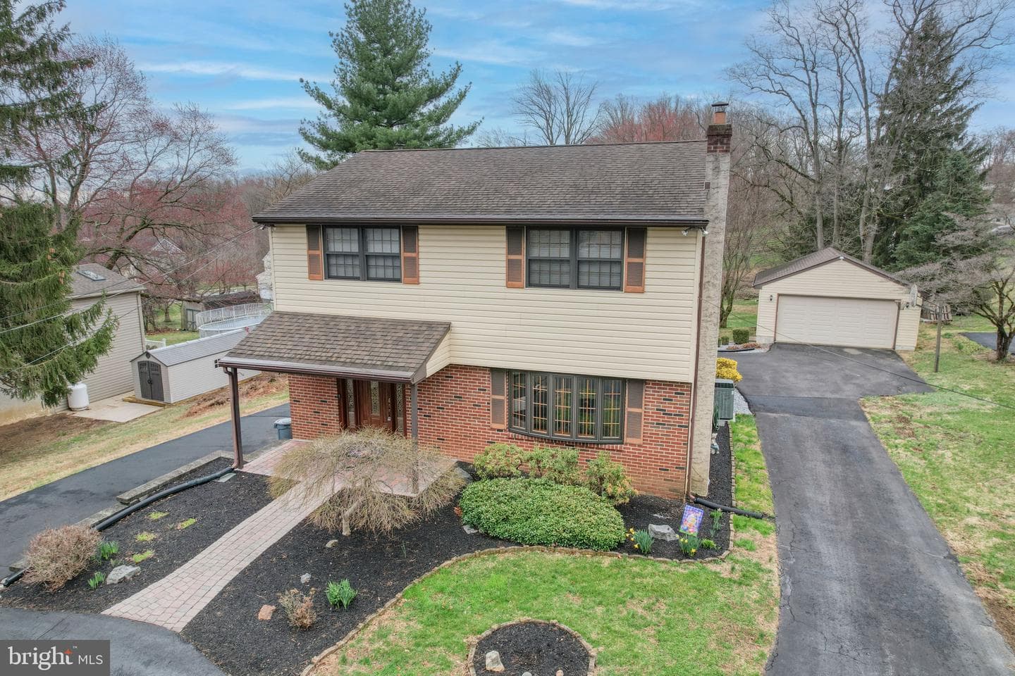 3850 Naamans Creek Road photo 51