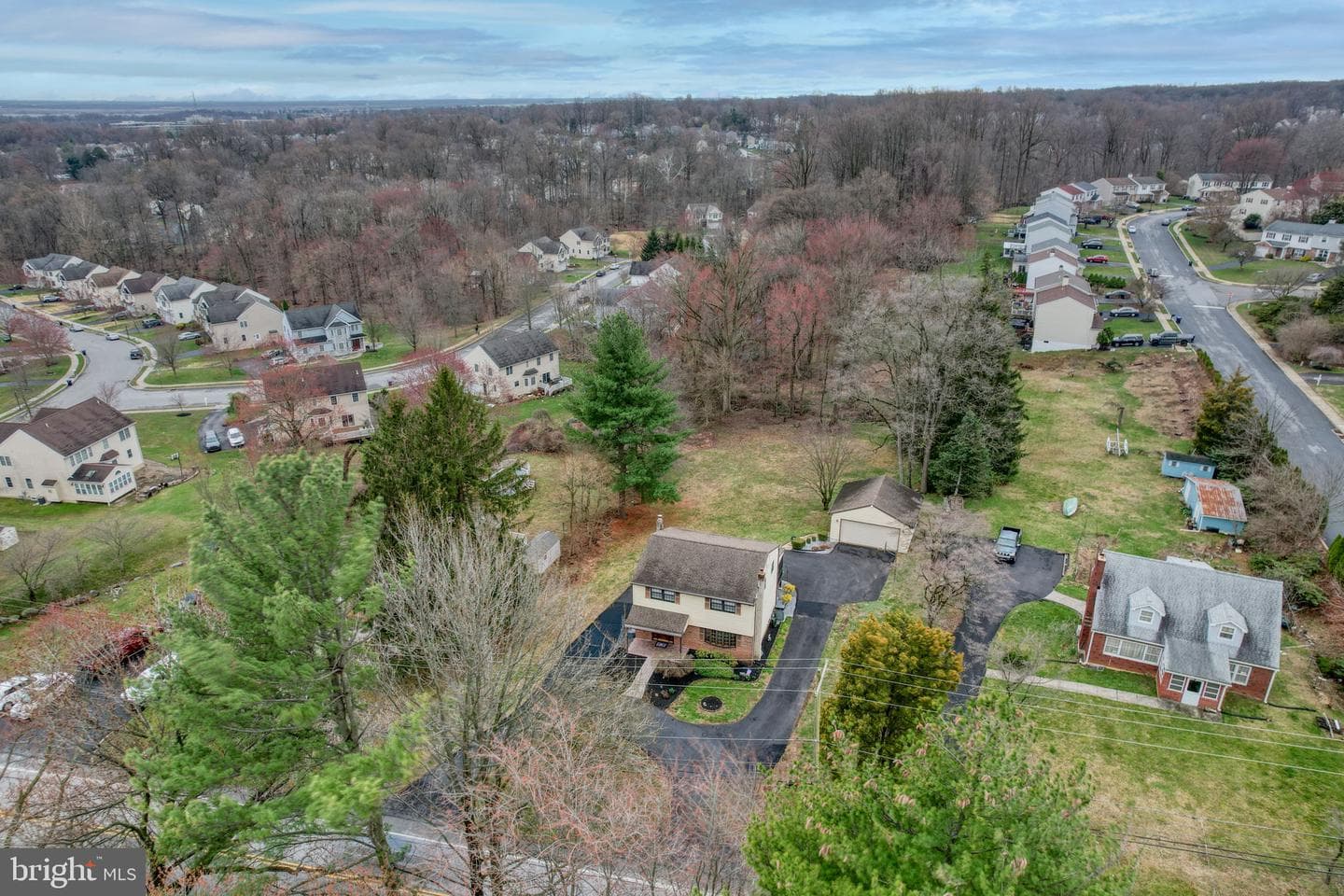 3850 Naamans Creek Road photo 53