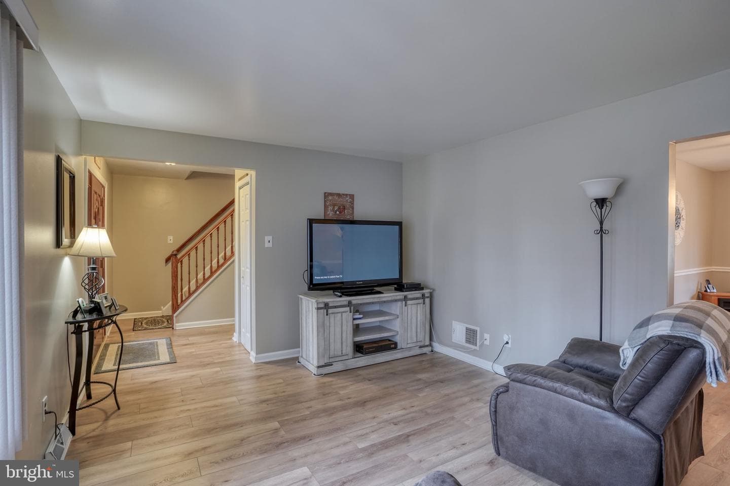 3850 Naamans Creek Road photo 8