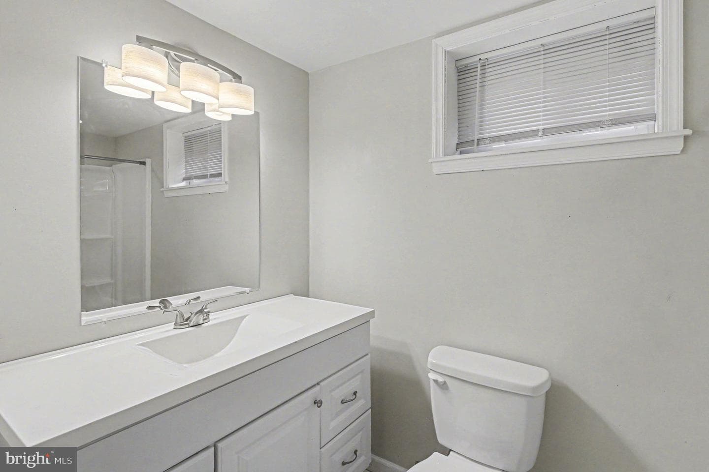 646 Clymer Lane photo 25