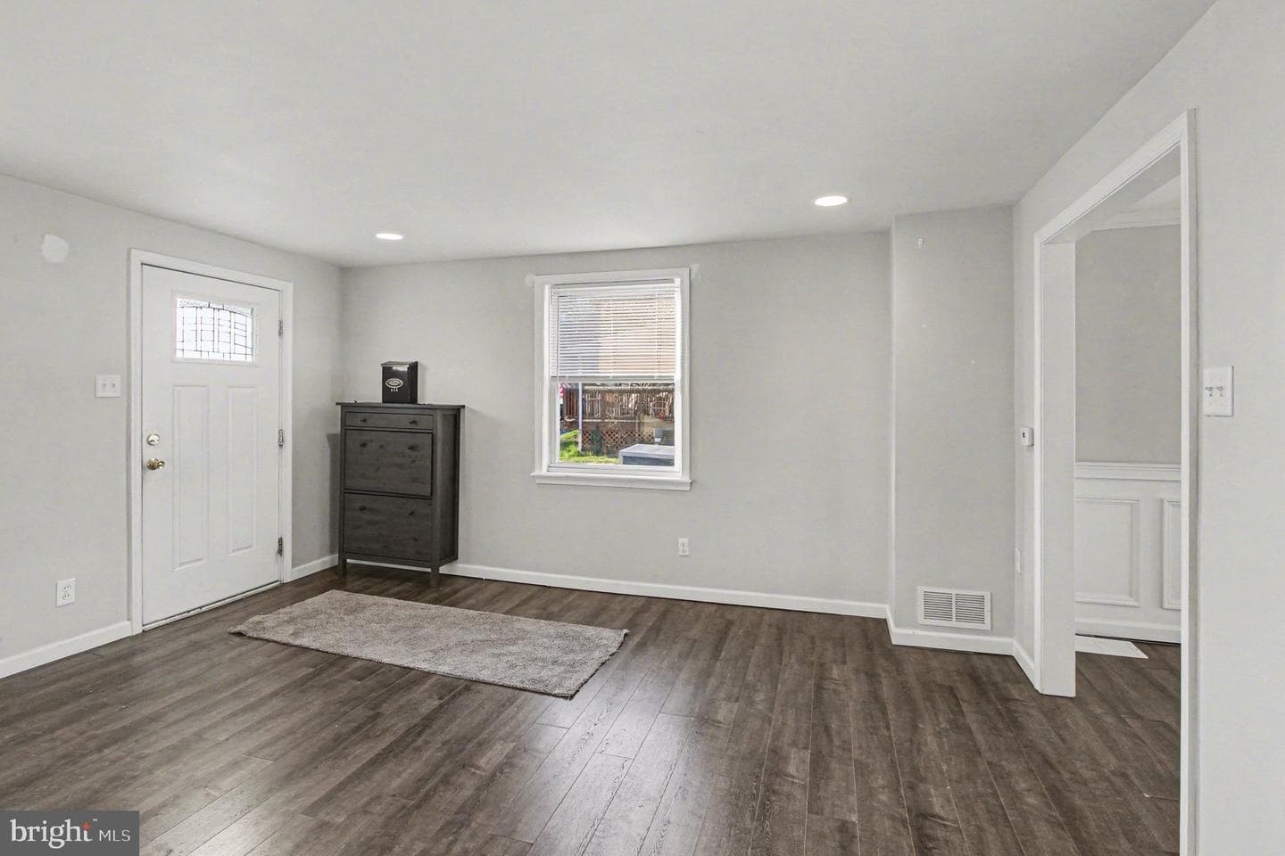 646 Clymer Lane photo 5