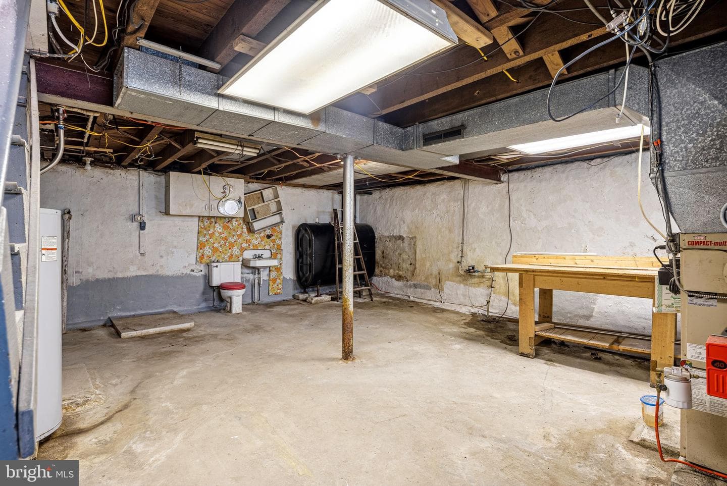 522 Amosland Road photo 24