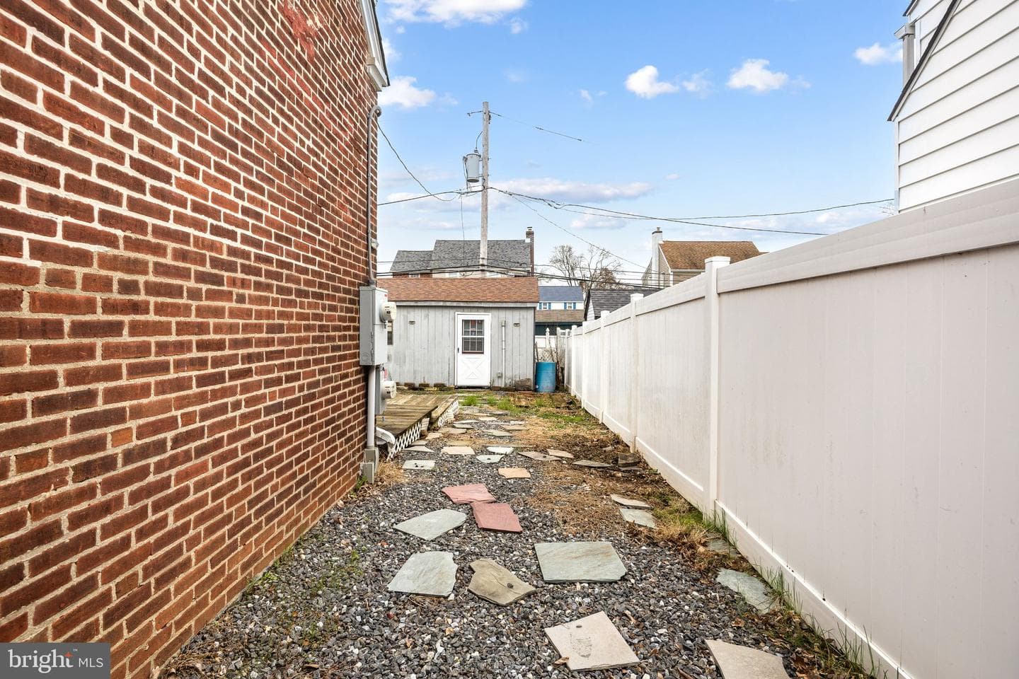 522 Amosland Road photo 25
