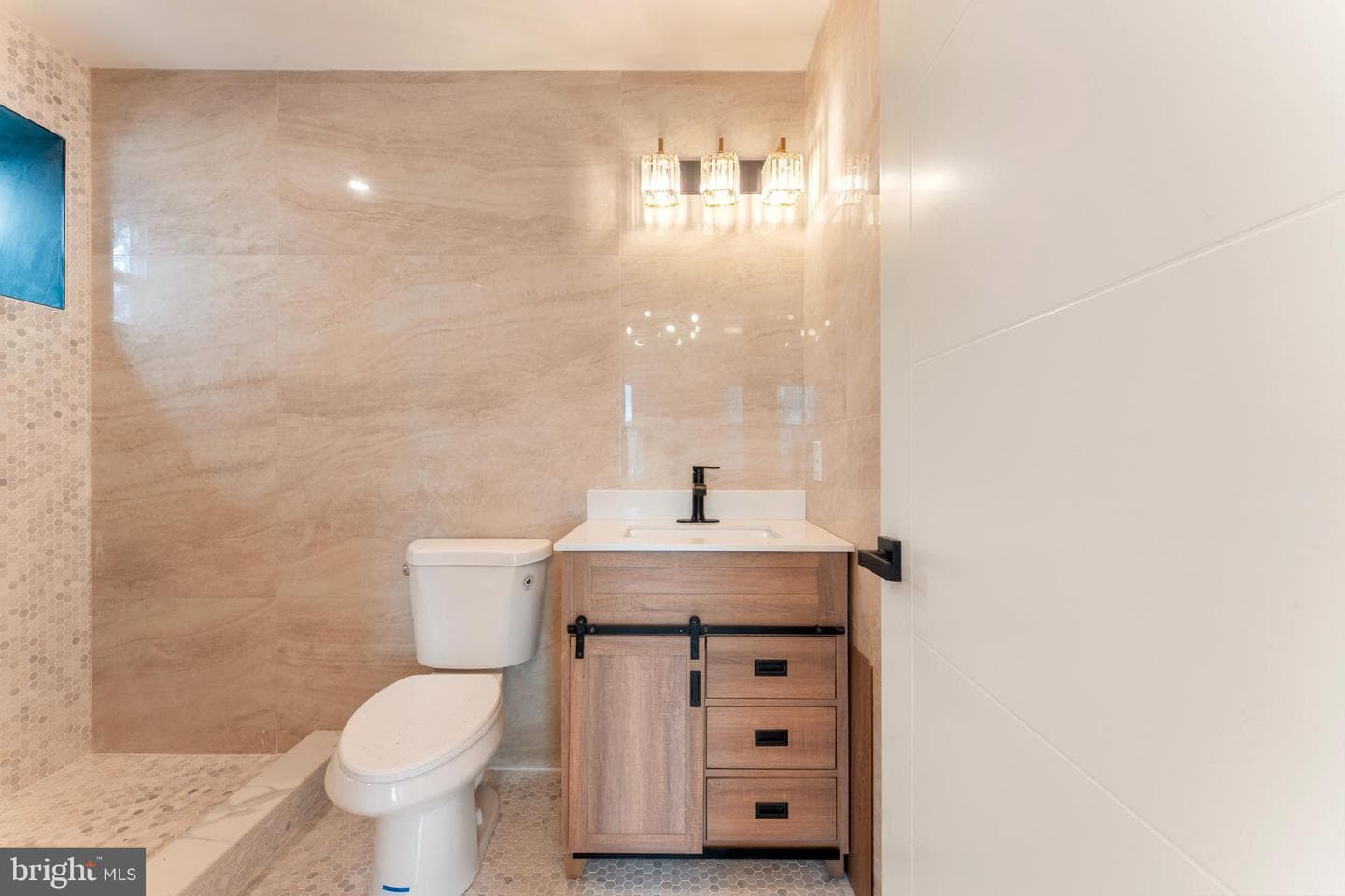 1090 Eddystone Avenue photo 23