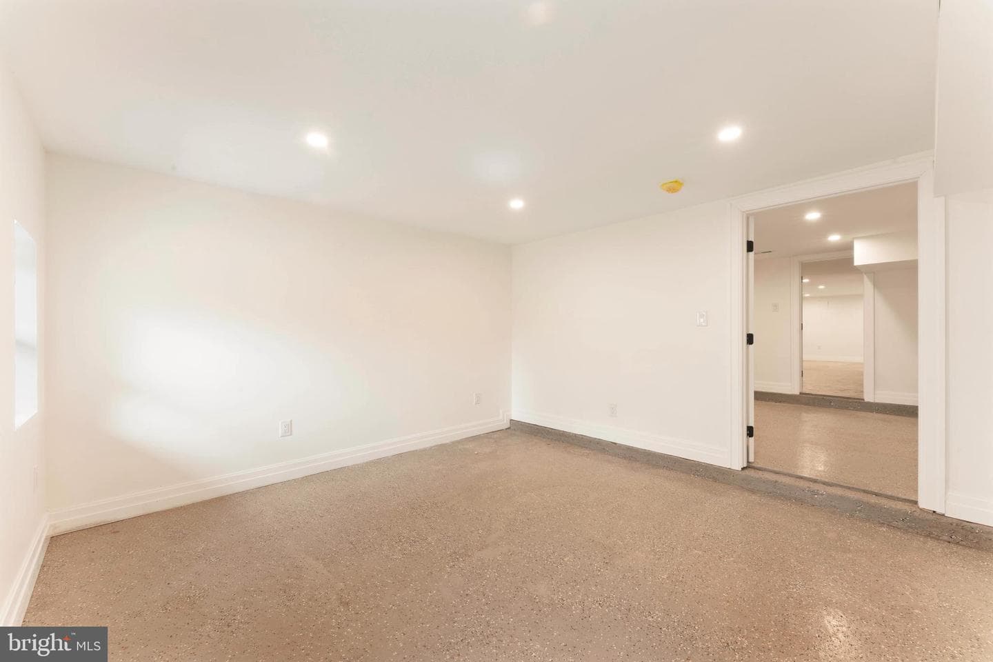 1090 Eddystone Avenue photo 35