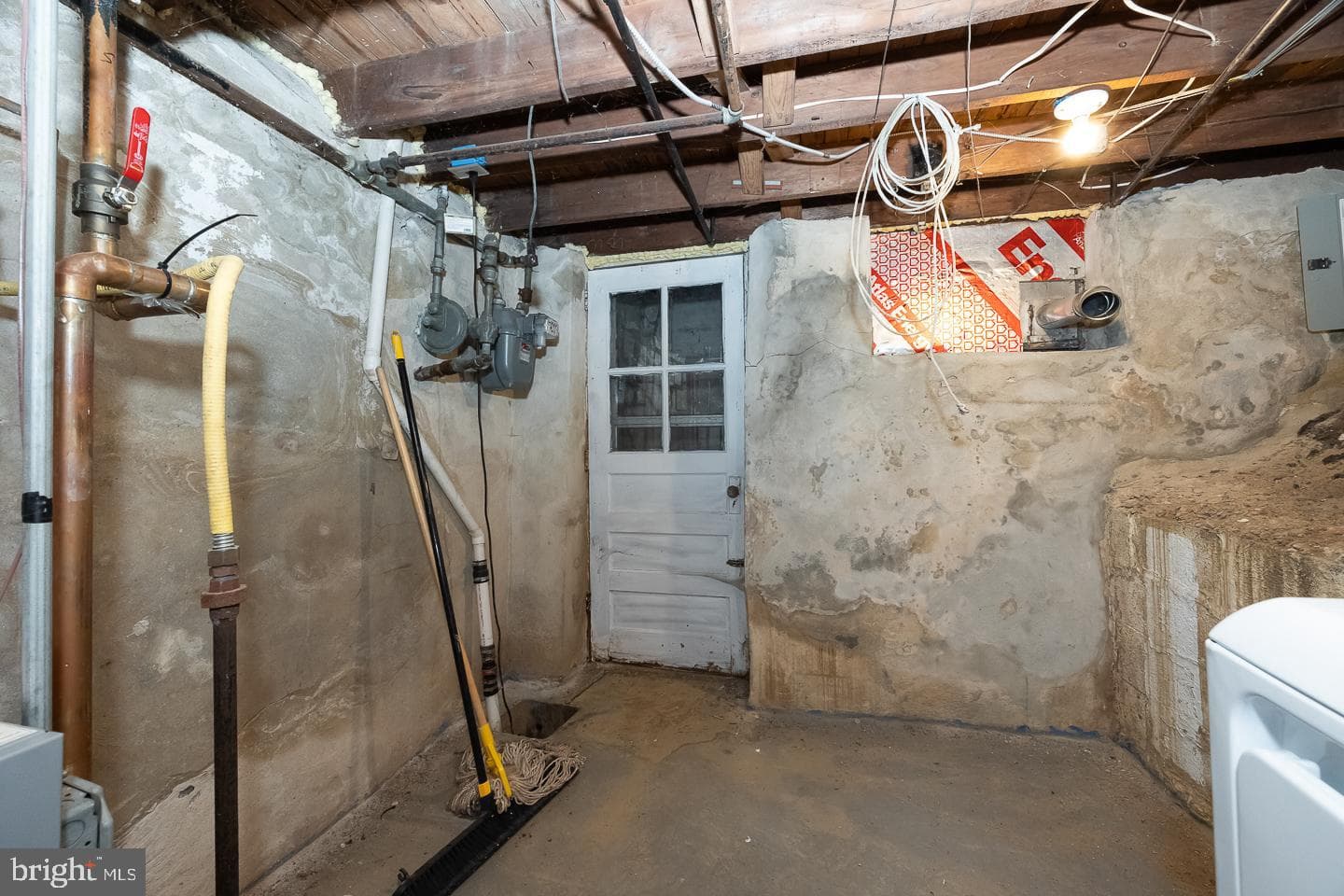 811 Springfield Road photo 20