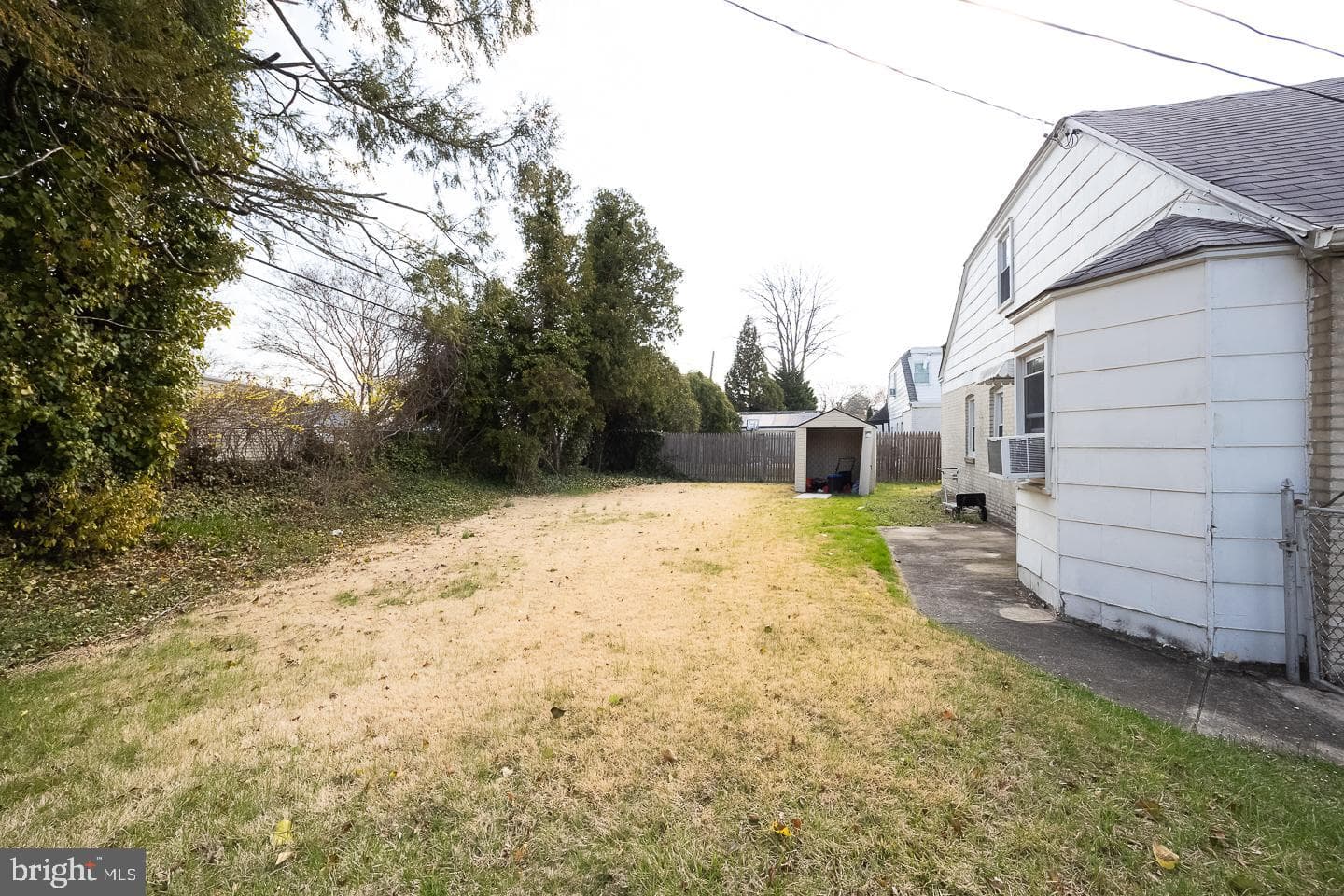 811 Springfield Road photo 22