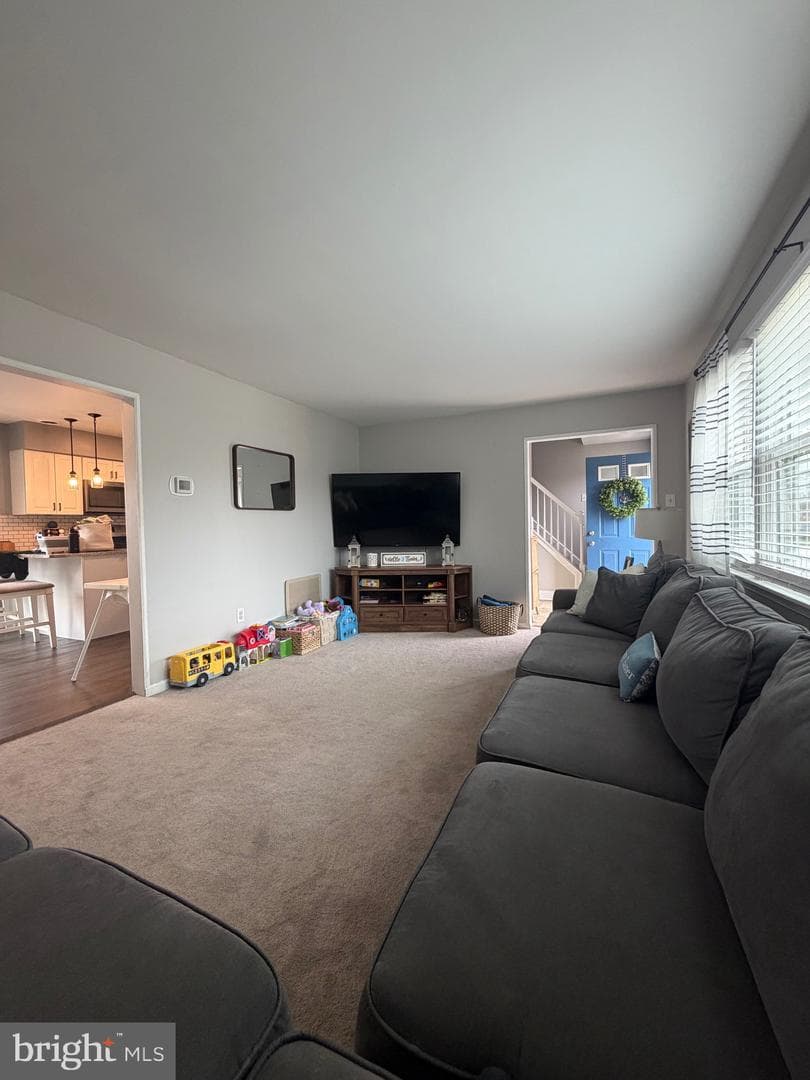 715 Swarthmore Avenue photo 6
