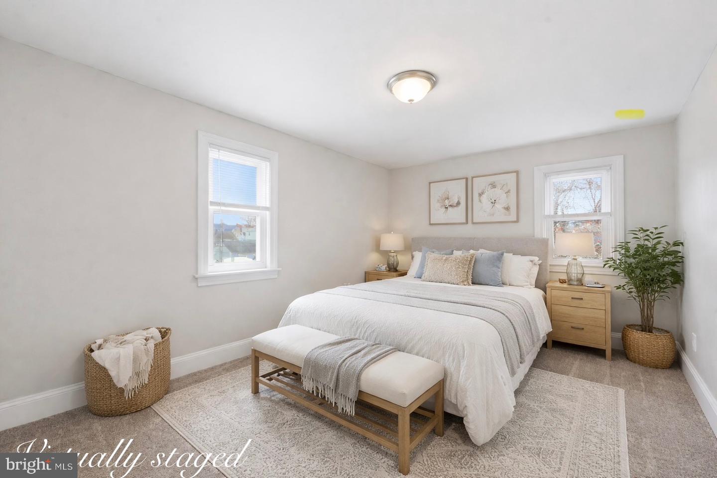 1042 Randall Avenue photo 10