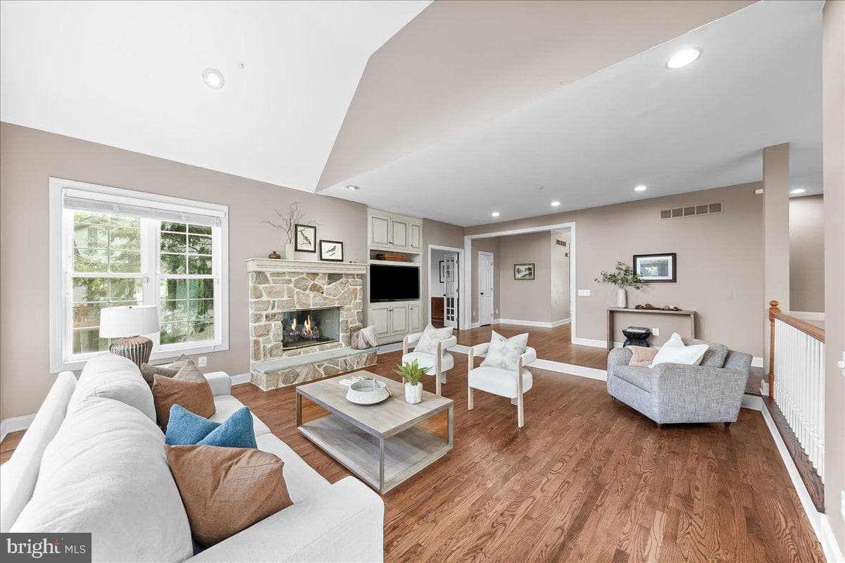 3507 Runnymeade Drive photo 27