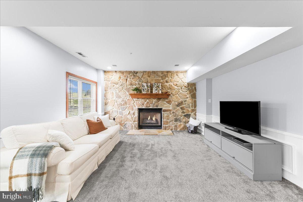 3507 Runnymeade Drive photo 52