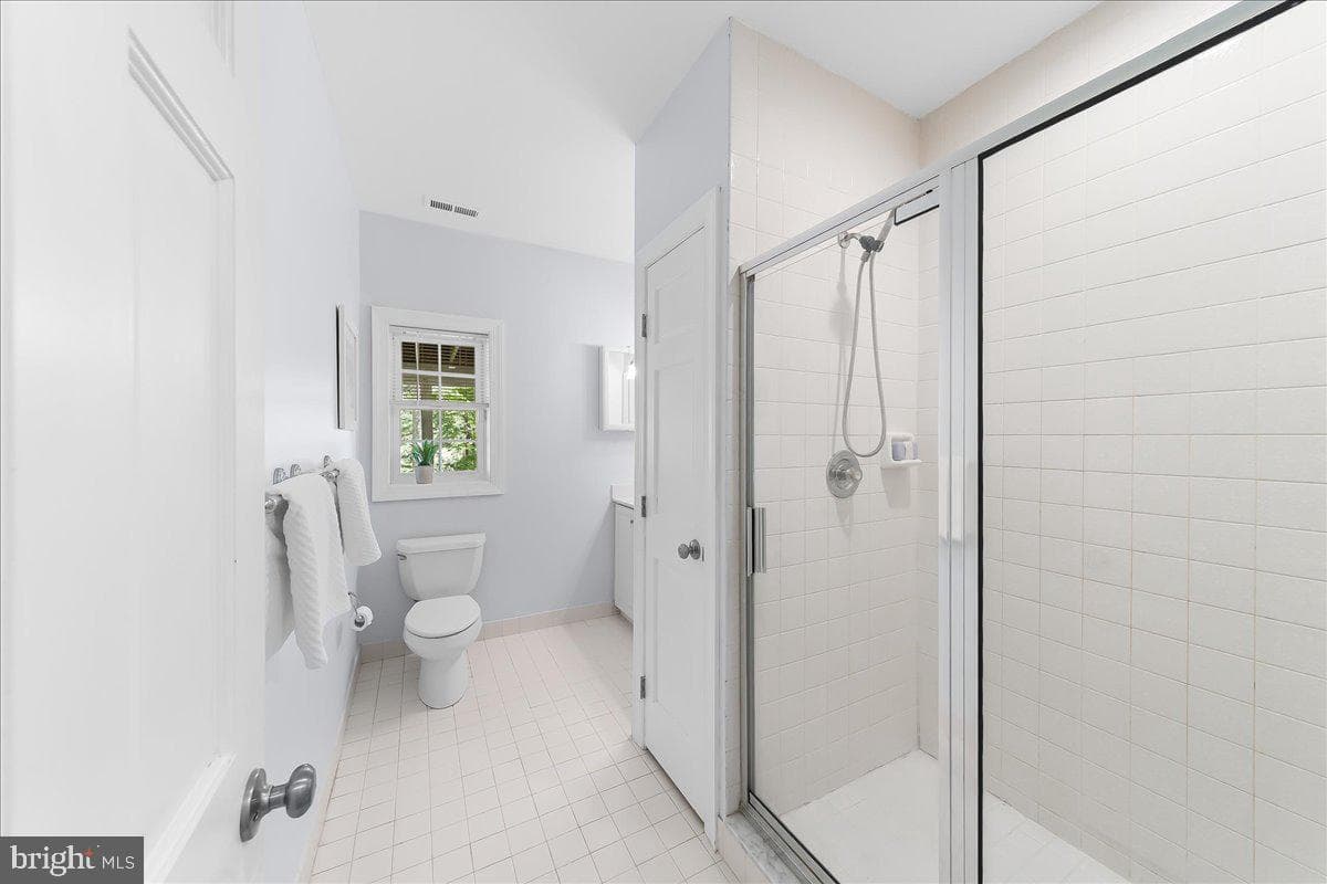 3507 Runnymeade Drive photo 59