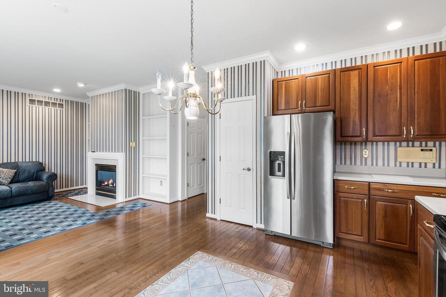 203 N Silver Fox Drive photo 9