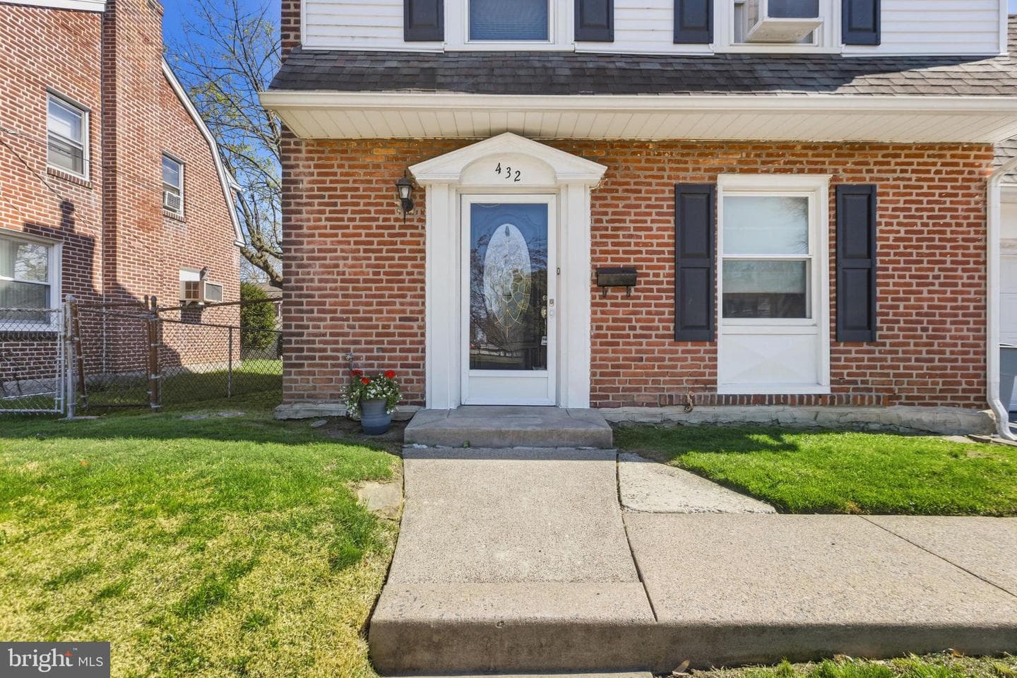 432 Aldan Avenue photo 4