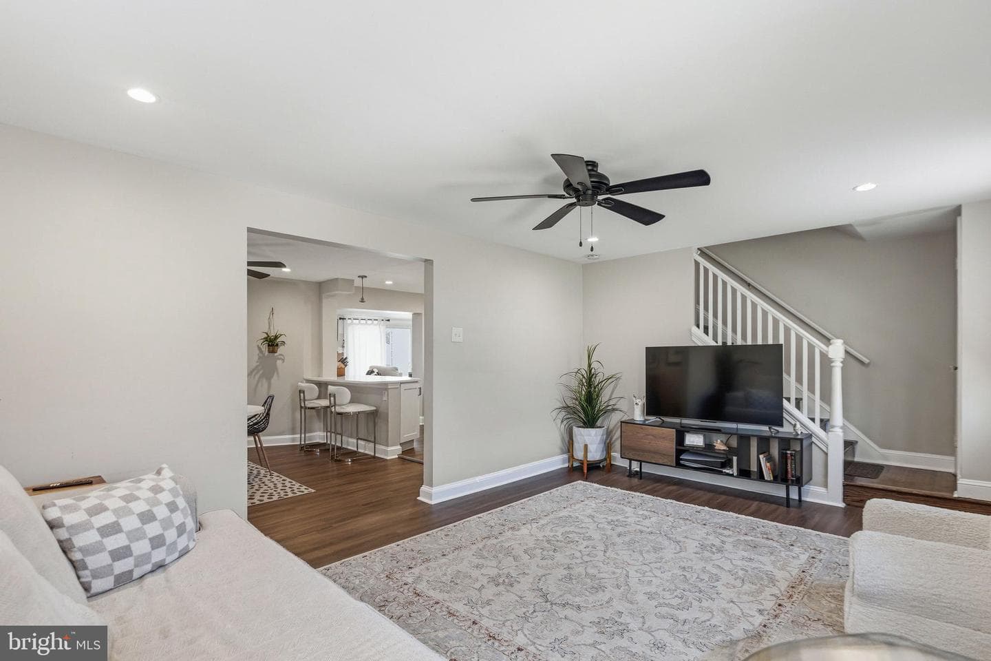 432 Aldan Avenue photo 8