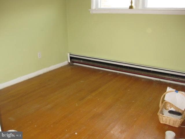 1025 Scott Avenue photo 19