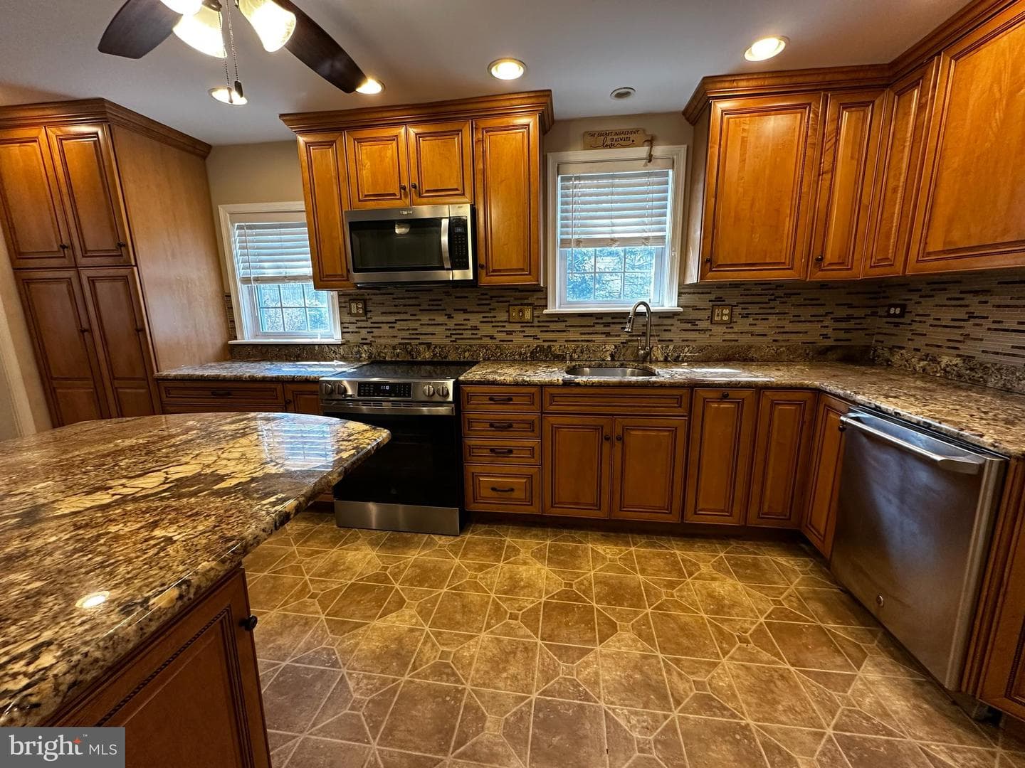 1549 Burmont Road photo 18