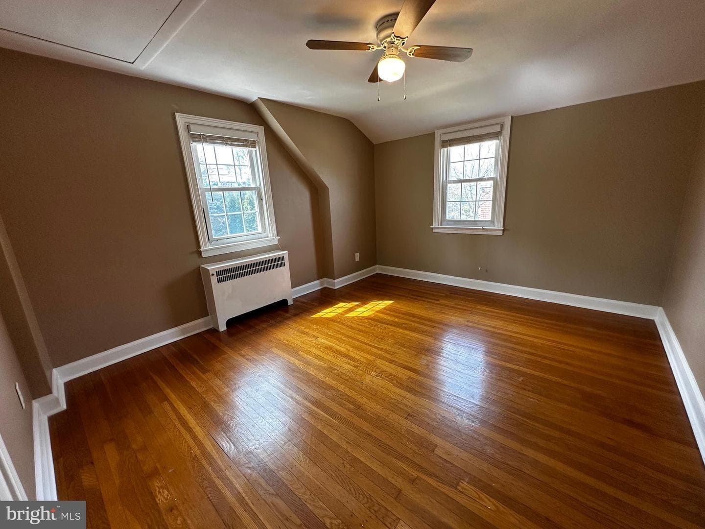 1549 Burmont Road photo 31