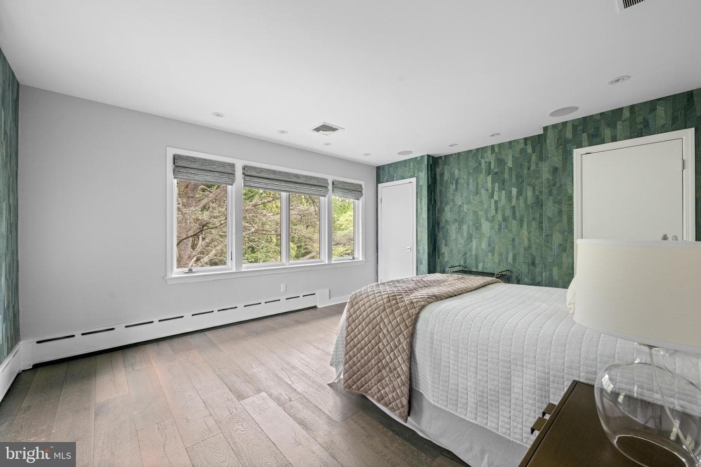 850 Lesley Road photo 32