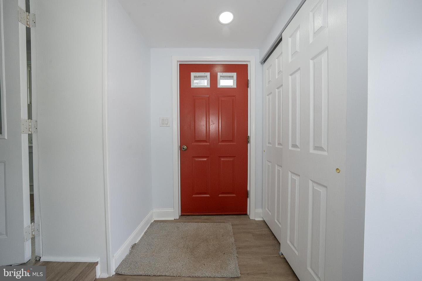 828 Mason Avenue photo 15
