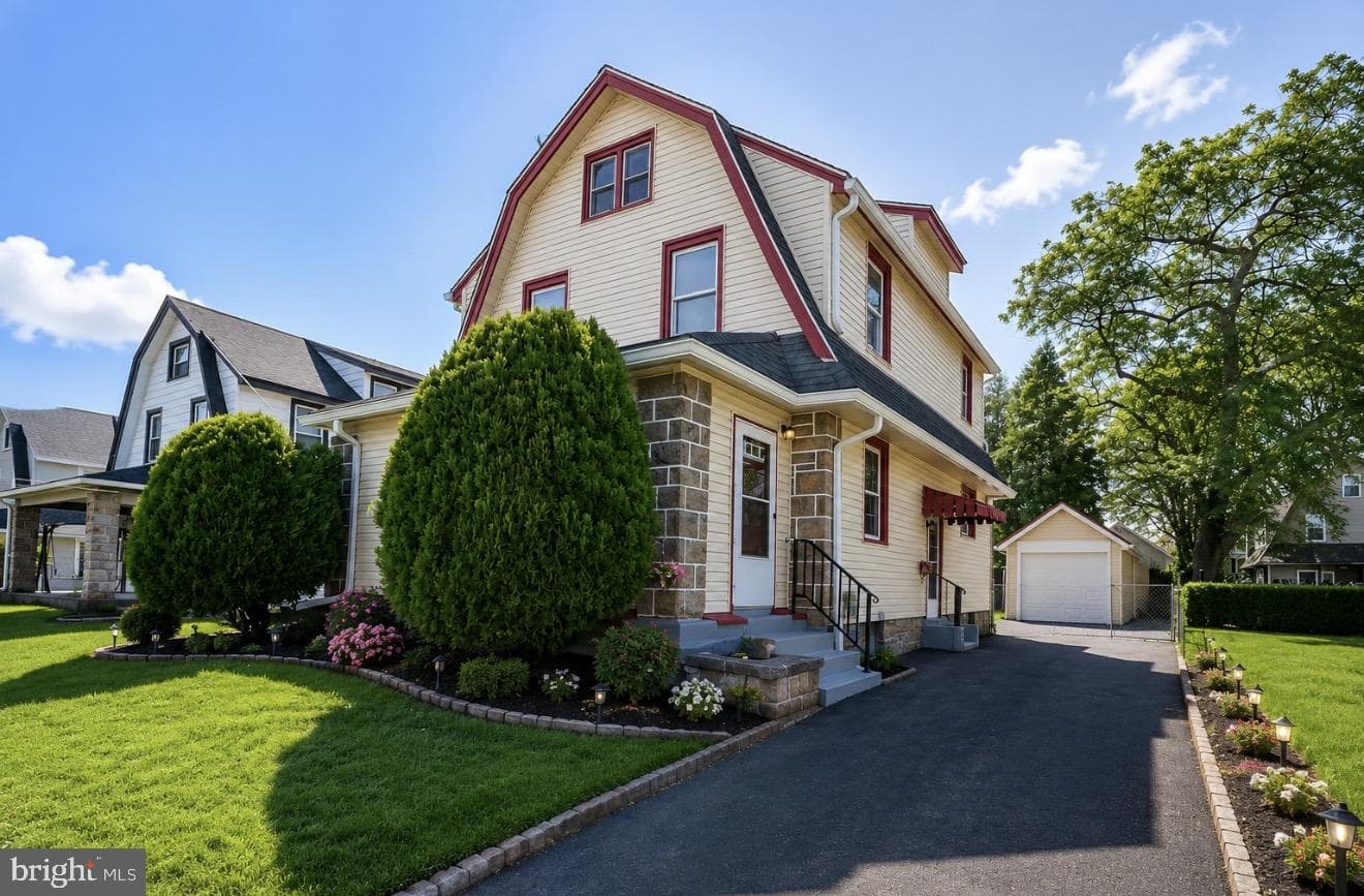 828 Mason Avenue photo 82