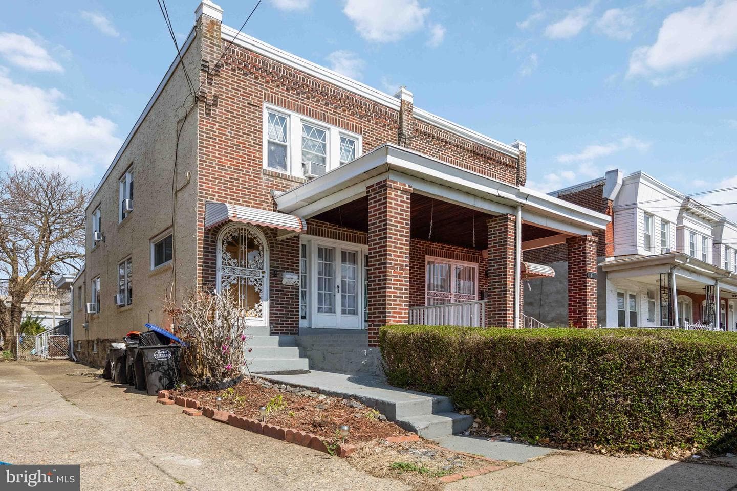 2622 W 7th Street
