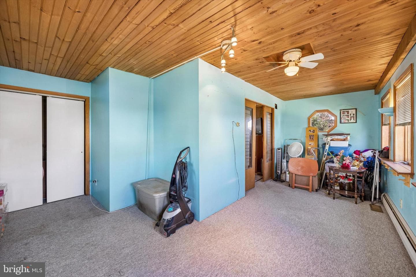 620 Gilbert Road photo 7