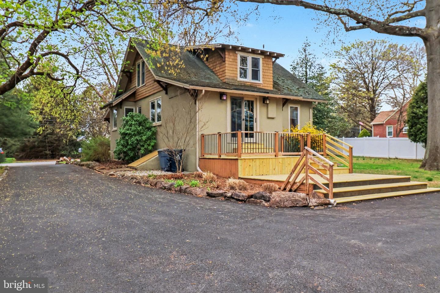 1438 Naamans Creek Road photo 41